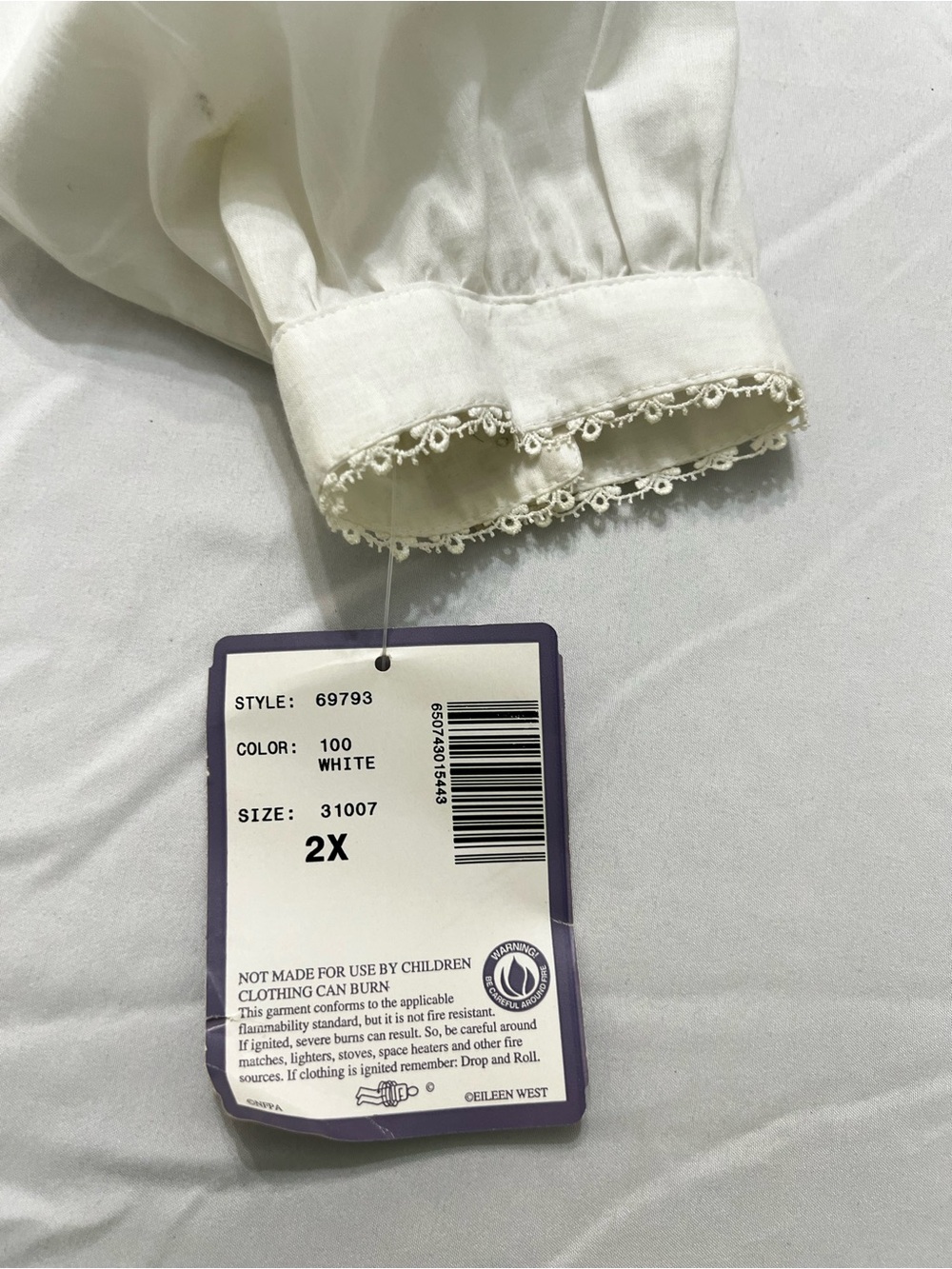 Vintage Eileen West White Long Button-Front Nightgown with Ribbon & Lace 2X - Picture 8 of 16